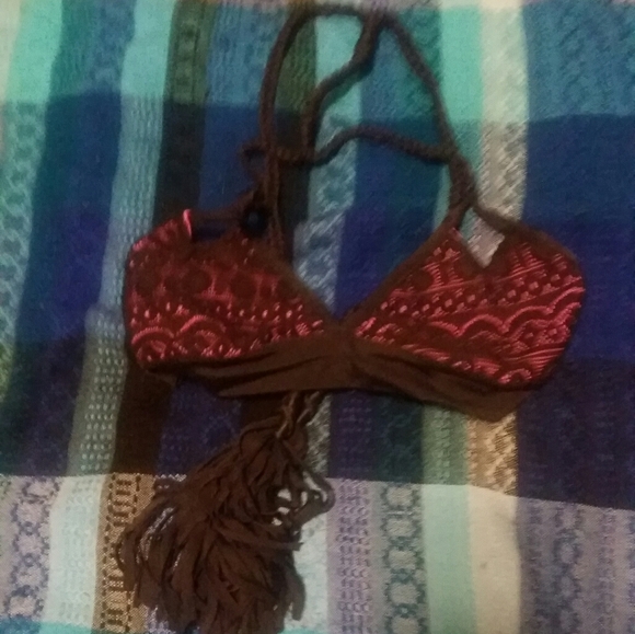 Unique Handmade Crochet Bikini Top 😍 - Picture 9 of 9